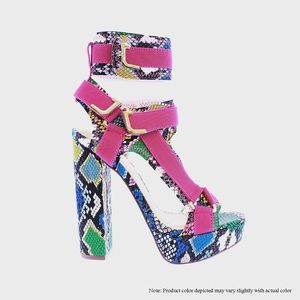 Fushia Snake print ladies hells